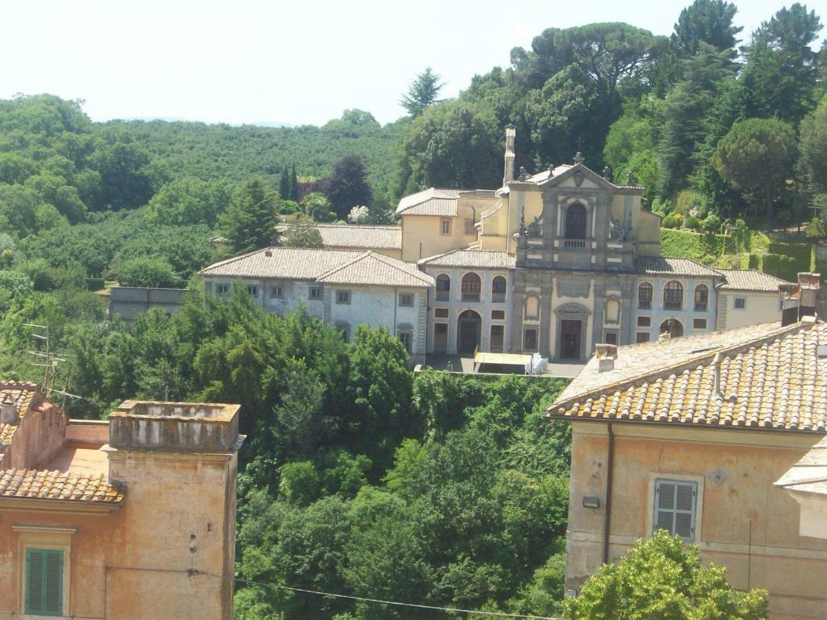 Casa Sulla Via Francigena Apartment Ronciglione  Exterior photo