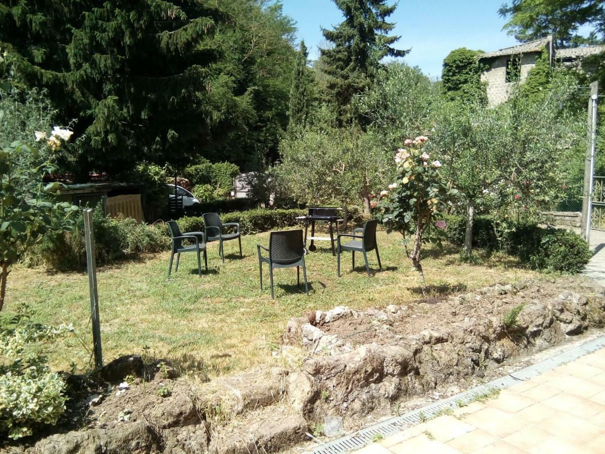 Casa Sulla Via Francigena Apartment Ronciglione  Exterior photo